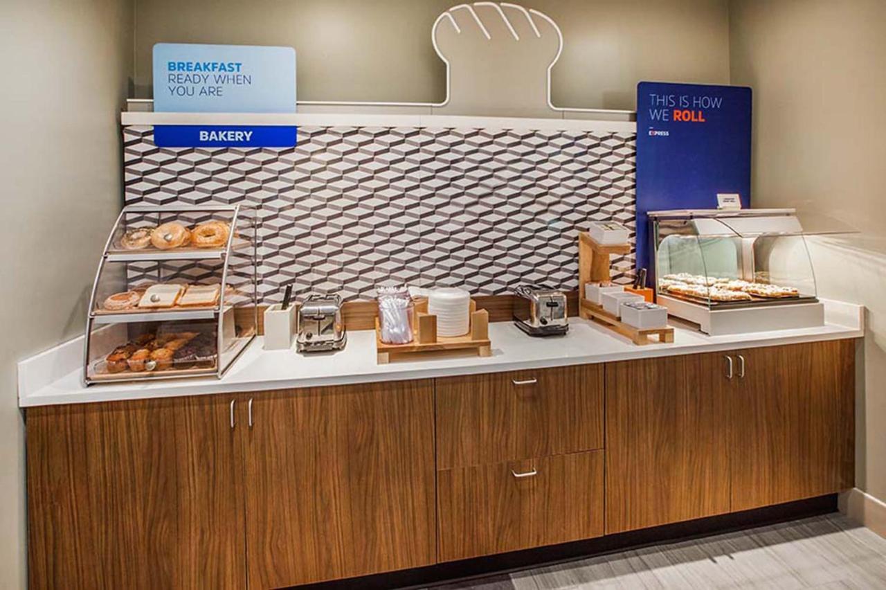 Holiday Inn Express & Suites - Indianapolis Nw - Zionsville By Ihg Whitestown Eksteriør bilde